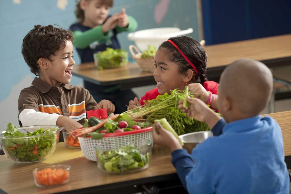 New Campaign to Improve Buffalo Public School Food Launches